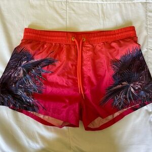 Swim trunks L
